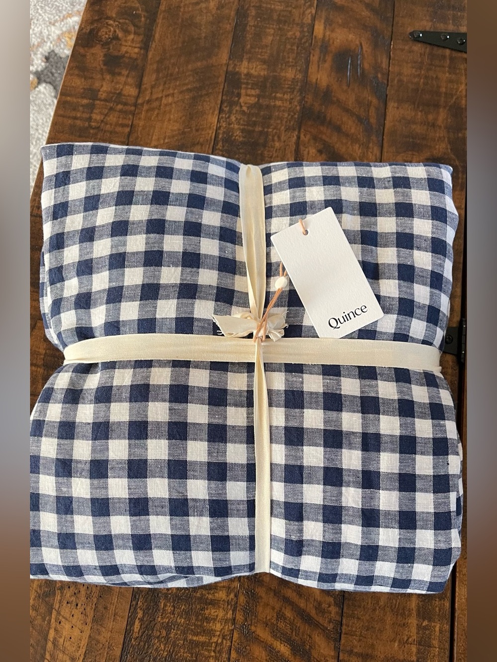 NWT Quince European Linen Gingham Duvet Cover Set, King/Cal (Navy)